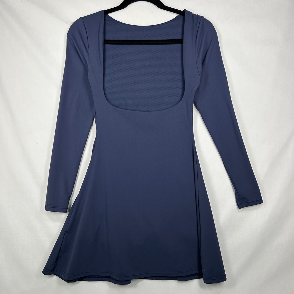 Navy Blue Open Scoop Back Long Sleeve Athletic Dress with Shorts – Small (S)